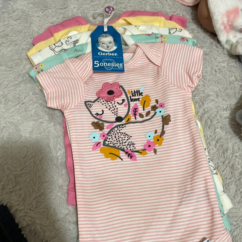 5 Pairs of onesies babygirl